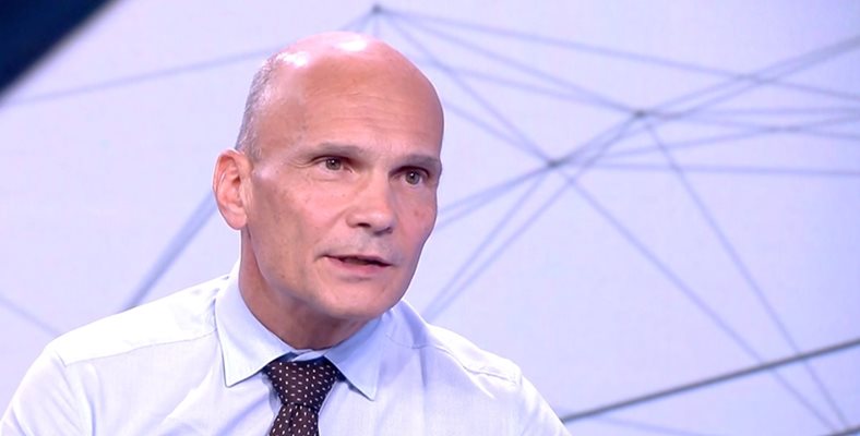 Мнения и коментари