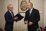 Радев връчи втория мандат на ПП-ДБ