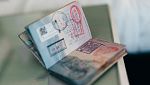 Великобритания затяга визовия режим в опит да се пребори с миграцията