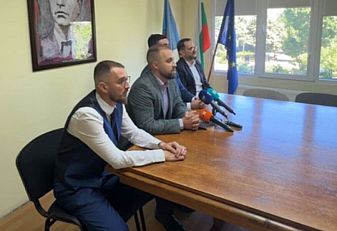 Отказваме категорично да бъдем част от схеми!