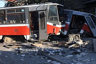 Все още не се знае причината за дерайлирането на трамвая в София