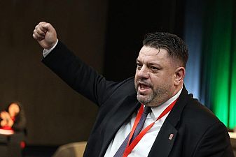 БСП плаши с напускане на сглобката