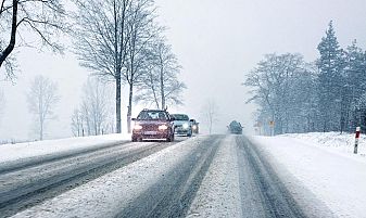 Бурята „Рената” донесе сняг в Румъния