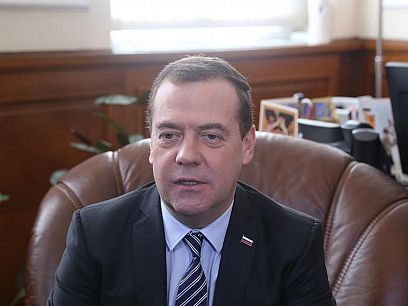 Медведев с предупреждение към НАТО заради ракетите „Пейтриът“