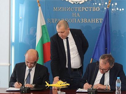 Подписаха договорите за доставка на шест медицински хеликоптера